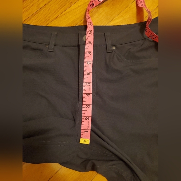Lululemon ABC Pant Slim Warpstreme. 30" inseam. Dark grey. Men size 30. - Picture 14 of 15